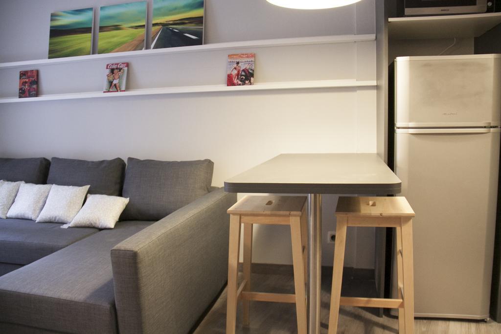 Idyllic Apartment With Terrace Barcelona Ngoại thất bức ảnh
